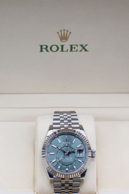 Rolex Sky-Dweller 336934 Image 4